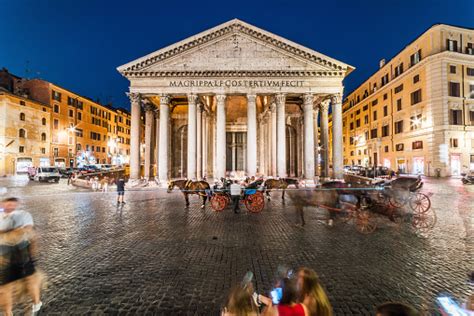 Pantheon Night View In Rome Center People Visit The Pantheon In Rome