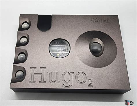 Chord Electronics Hugo Portable Dac And Headphone Amplifier Photo