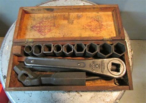 Antique Frank Mossberg Socket Set Original Box No