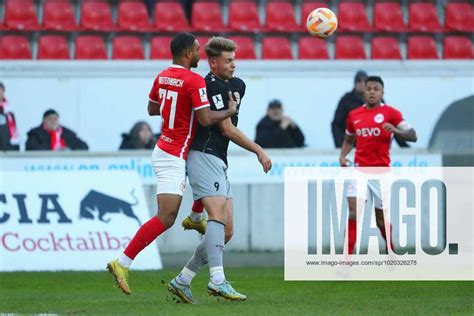 Thilo Toepken Koblenz In Duel With Jayson Breitenbach Offenbach Kickers