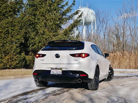 2025 3 carbon turbo awd oto60