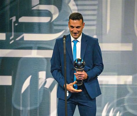 The Best Lionel Scaloni Fue Elegido Como El Mejor Entrenador Del