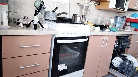 Sexy Mom Makes Breakfast Hairy Pussy Big Tits Sexy Woman Empties The House Hairy Big Ass Xhamster