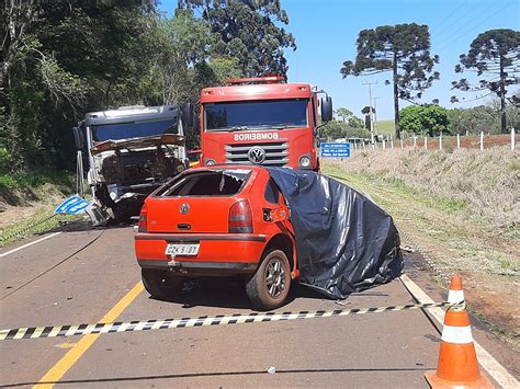 Homem morre em colisão frontal entre carro e caminhão PP News FB