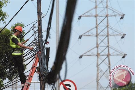 PLN Tarif Listrik Turun Pada Maret ANTARA News