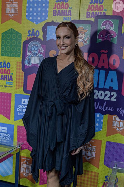 Foto Claudia Leitte Possui Uma Voz Encantadora E Hits De Sucesso No