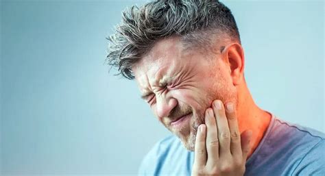 5 Uncommon Dental Implant Infection Symptoms You Might Not Recognize