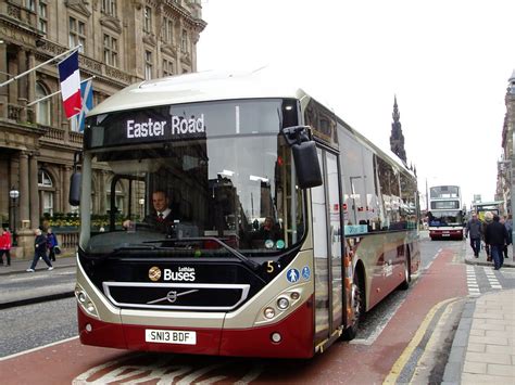 Lothian Buses Volvo Brlh Hybrid Sn Bdf Seen Here Flickr