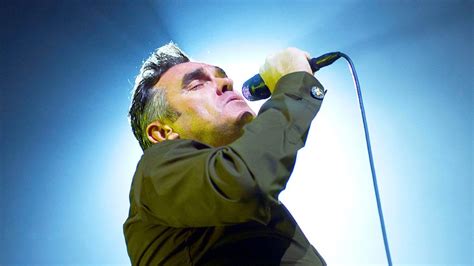 Video Morrissey Regresa A Los Escenarios Y Estrena Nueva Canci N