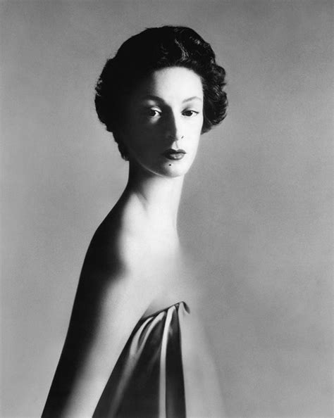 The S Richard Avedon Portrait Which Helped Define Modern Beauty