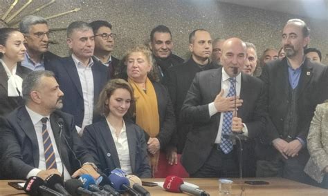 CHP İzmir İl Başkanlığı nda devir teslim