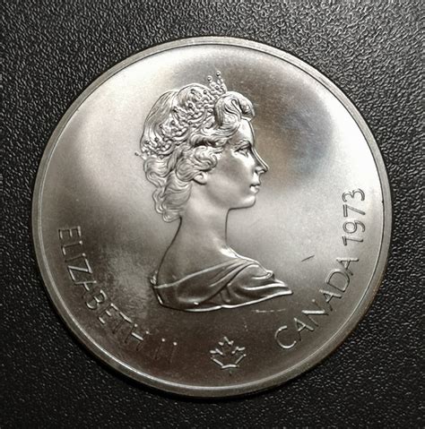 10 dollars Elizabeth II Olympiades de Montréal Vue sur Montréal 1973