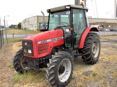 Dezmembrez massey ferguson 4335 4345 și mf 375 Ulmeni OLX ro