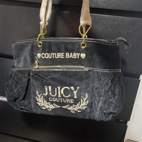 juicy couture bag it’s super old so it does have... - Depop