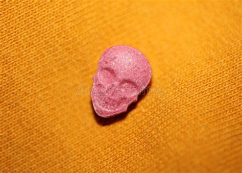 Purple Skulls World`s Strongest Ecstasy Pills With Mdma Close Up