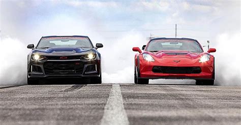 QUICK SHIFTS: Camaro vs Corvette, C8 Understeer, Top Gear USA ...