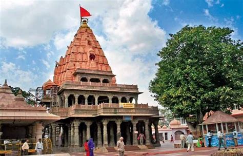 Tour Package to Indore Ujjain Mandu - Swastik Holiday