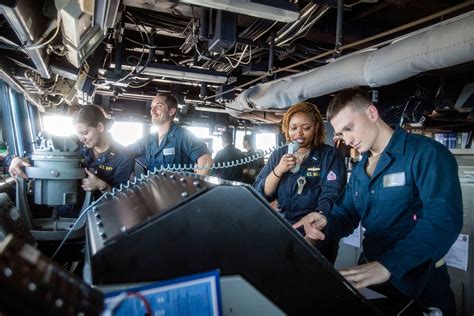 DVIDS Images Sterett Sailors Stand Watch On The Bridge Image 2 Of 4