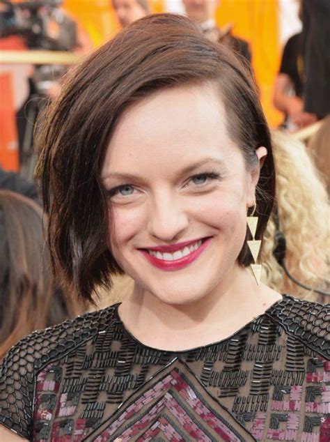 Elisabeth Moss More Details Of The Globes Gown All Sequins And Bugle