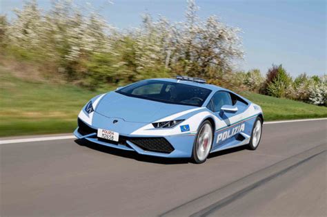 Lamborghini Huracán Police Car Is on the Job In Bologna