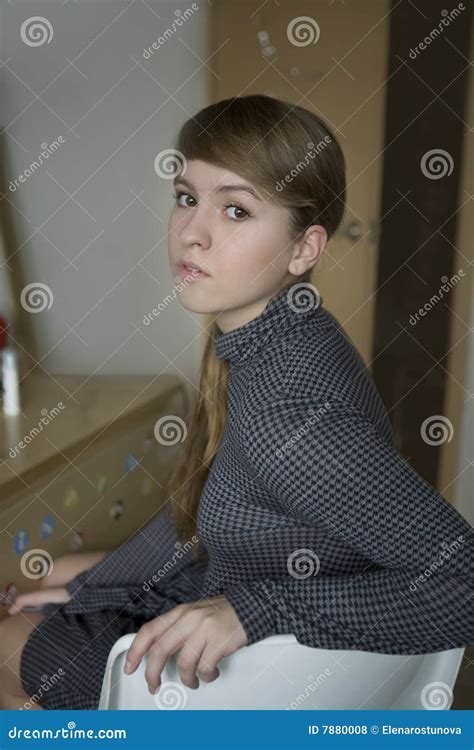 Jeune Fille De L Adolescence Triste Photo Stock Image Du Fille