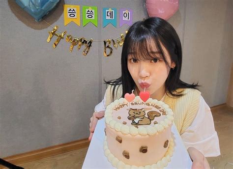 방송 오마이걸 승희 27번째 생일 깜찍 다람쥐 대장 리포트컷 Ytn