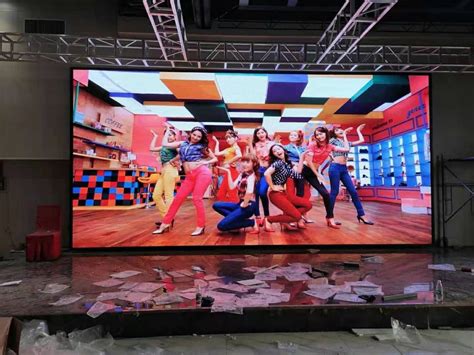 Rgb P Large Stage Led Screens Rgb In Pixel Configuration Indoor