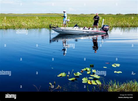 Stratos Boat Hi Res Stock Photography And Images Alamy