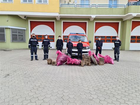 Der Gro E Steirische Fr Hjahrsputz