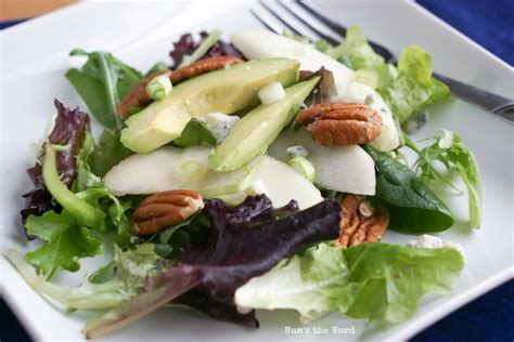 Roquefort Pear Salad - Num's the Word