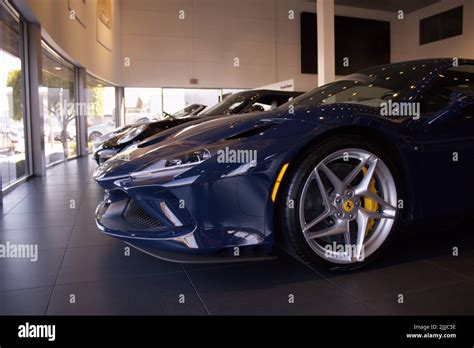 Ferrari F8 in Blu Pozzi Stock Photo - Alamy