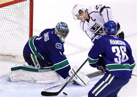 Jannik Hansen Lever Endnu I Playoff Bt Ishockey Bt Dk