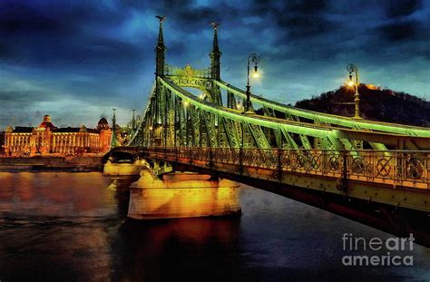 Liberty Bridge Budapest Digital Art By Jerzy Czyz Fine Art America