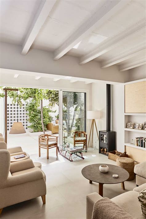 Salón nude Order Tactics