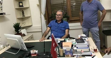 Eski Chp Genel Ba Kan Baykal Vefat Etti Bloomberg Ht