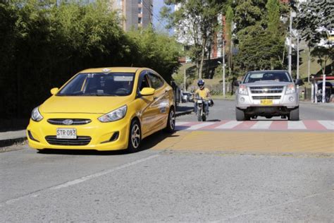 Resaltos Un Alto Por Seguridad