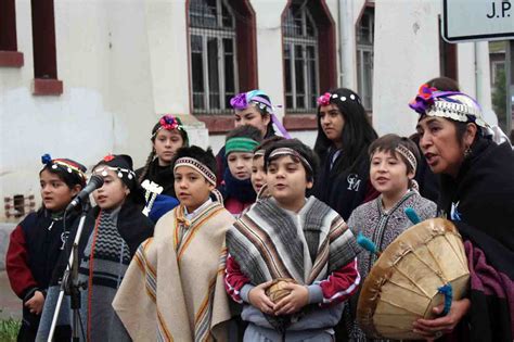 Galería de imágenes Se izó bandera mapuche en San Antonio dando inicio