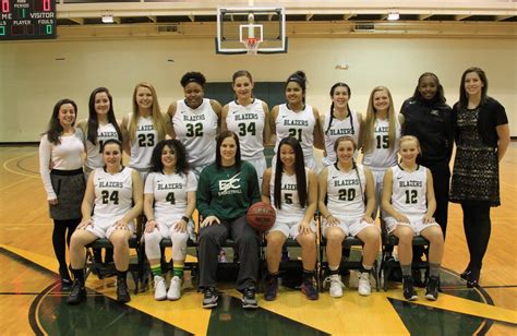 2016 17 Elms College Womens Basketball Roster Elms College