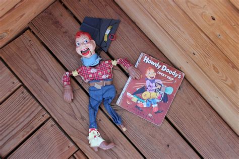 Vintage Howdy Doody Marionette And Book Etsy