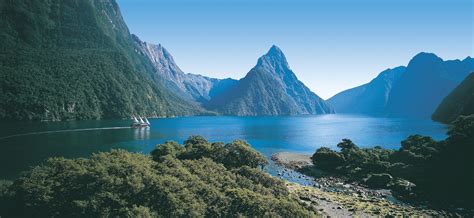 Getting from Queenstown to Milford Sound travel blog