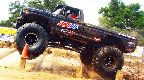 Frame Twister And Mud Pit Top Truck Challenge 2013 YouTube