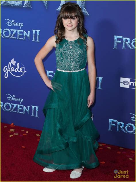 Rachel Matthews Aka Honeymaren Stuns In Deep Red For Frozen 2