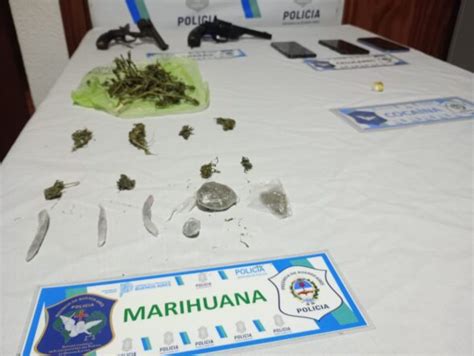 La Costa Personal De Drogas Ilicitas Secuestro Tras Allanamiento