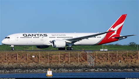 Vh Znl Qantas Boeing Dreamliner Photo By Adam Abedini Id