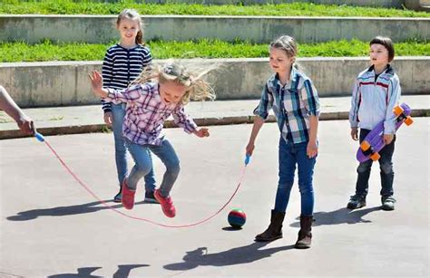 Juego De Saltar A La Juegos Populares Para Niños 51 OFF