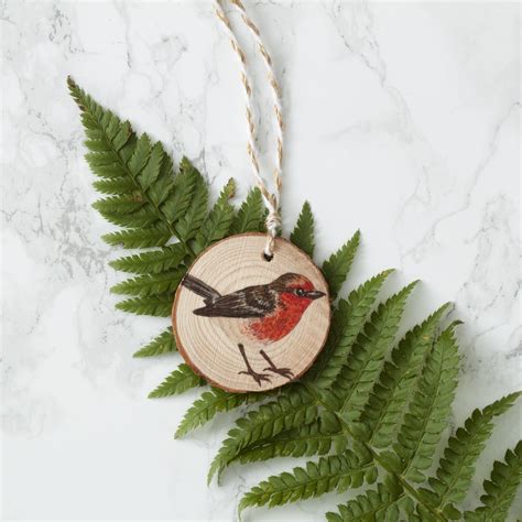 Robin Wooden Christmas Decoration Illustrated Christmas Decoration