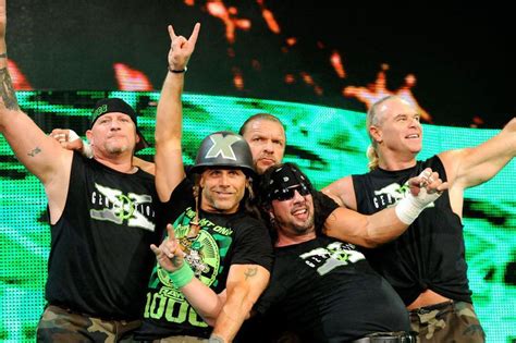 WWE Raw Preview Oct 10 2022 WWE Wants Nothing To Do With Daddy Ass Cageside Seats