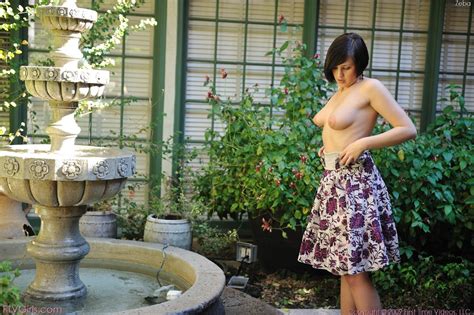 Amateur FTV Model Zeba Showing Her Ass And Masturbating In Public