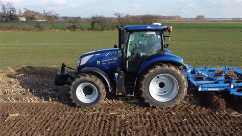 New Holland T Dynamic Command Komfort Pracy Automatem Za Ni Sz