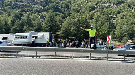 K Tahyada Yolcu Otob S Devrildi Yaral Lar Var